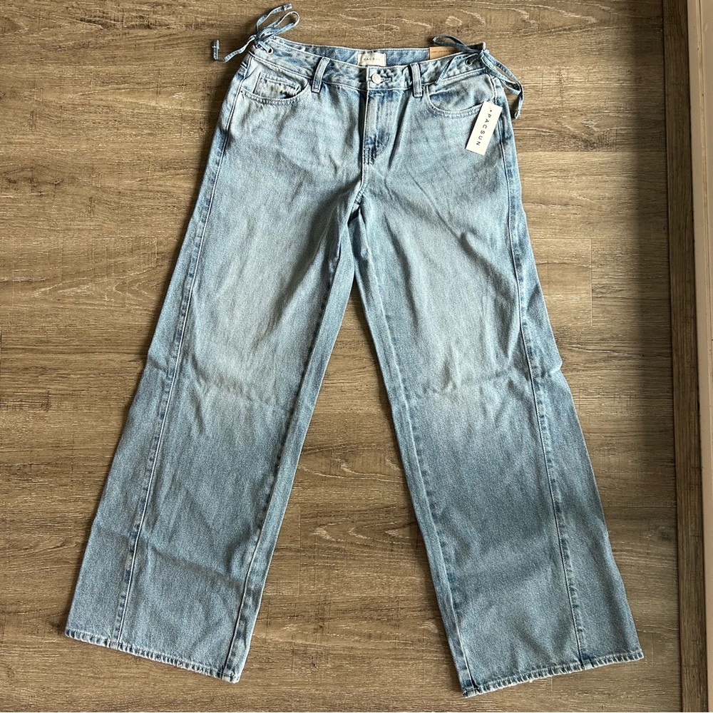 PacSun Casey Low Rise Baggy Wide Leg Jeans with Bow detail and grommets Size 27